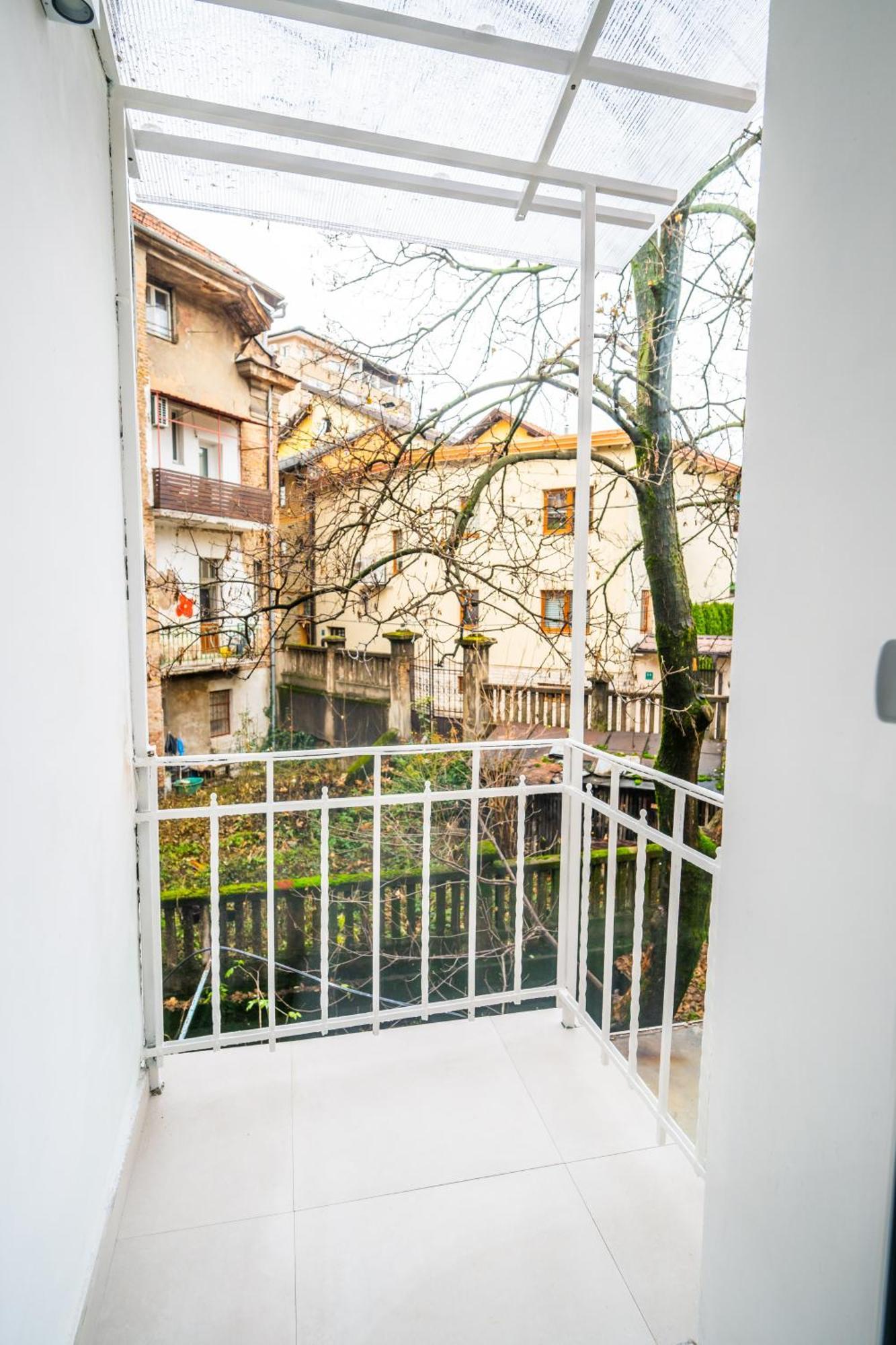 City Center Design Apartments Сараево Экстерьер фото
