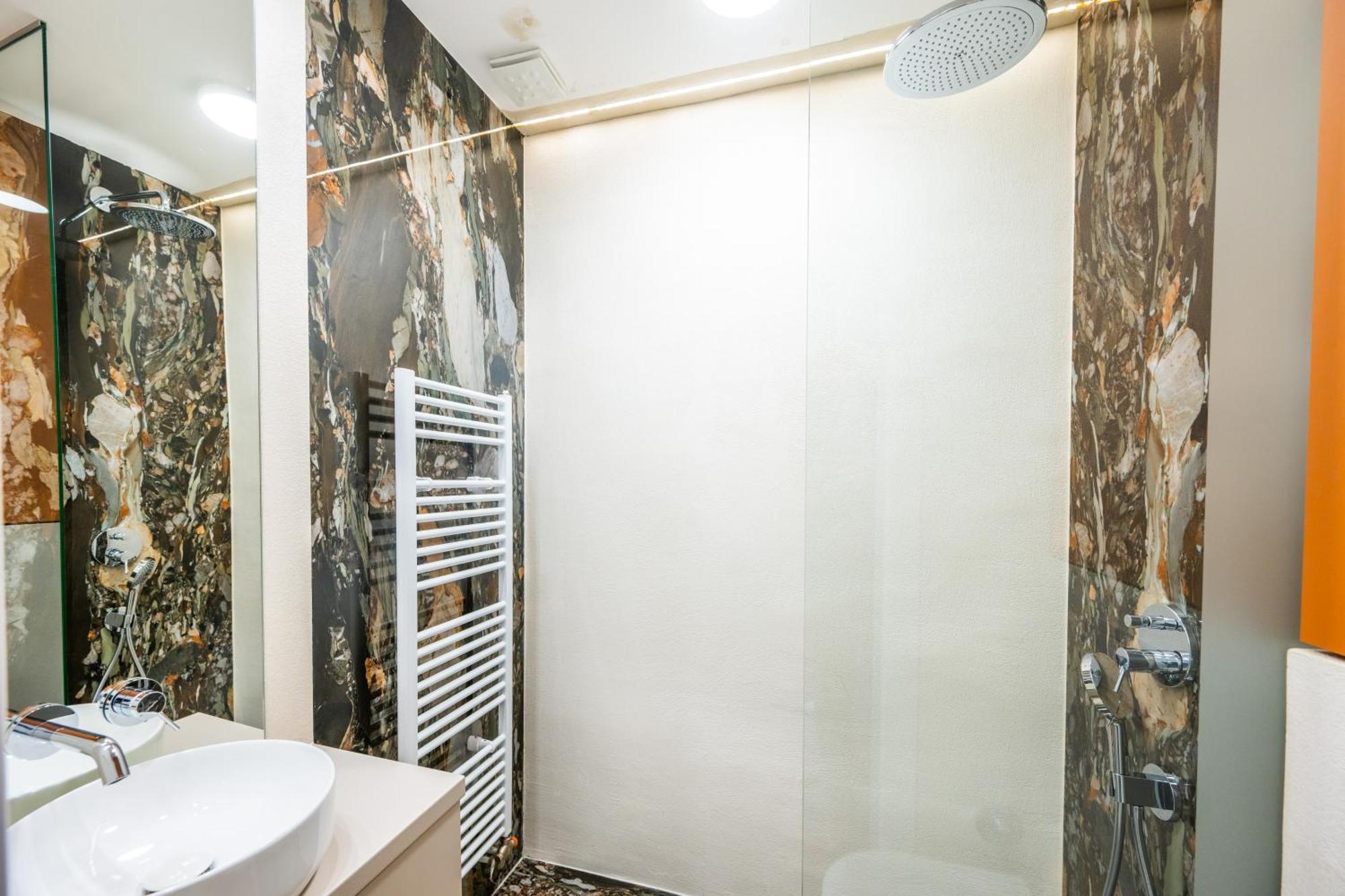 City Center Design Apartments Сараево Экстерьер фото