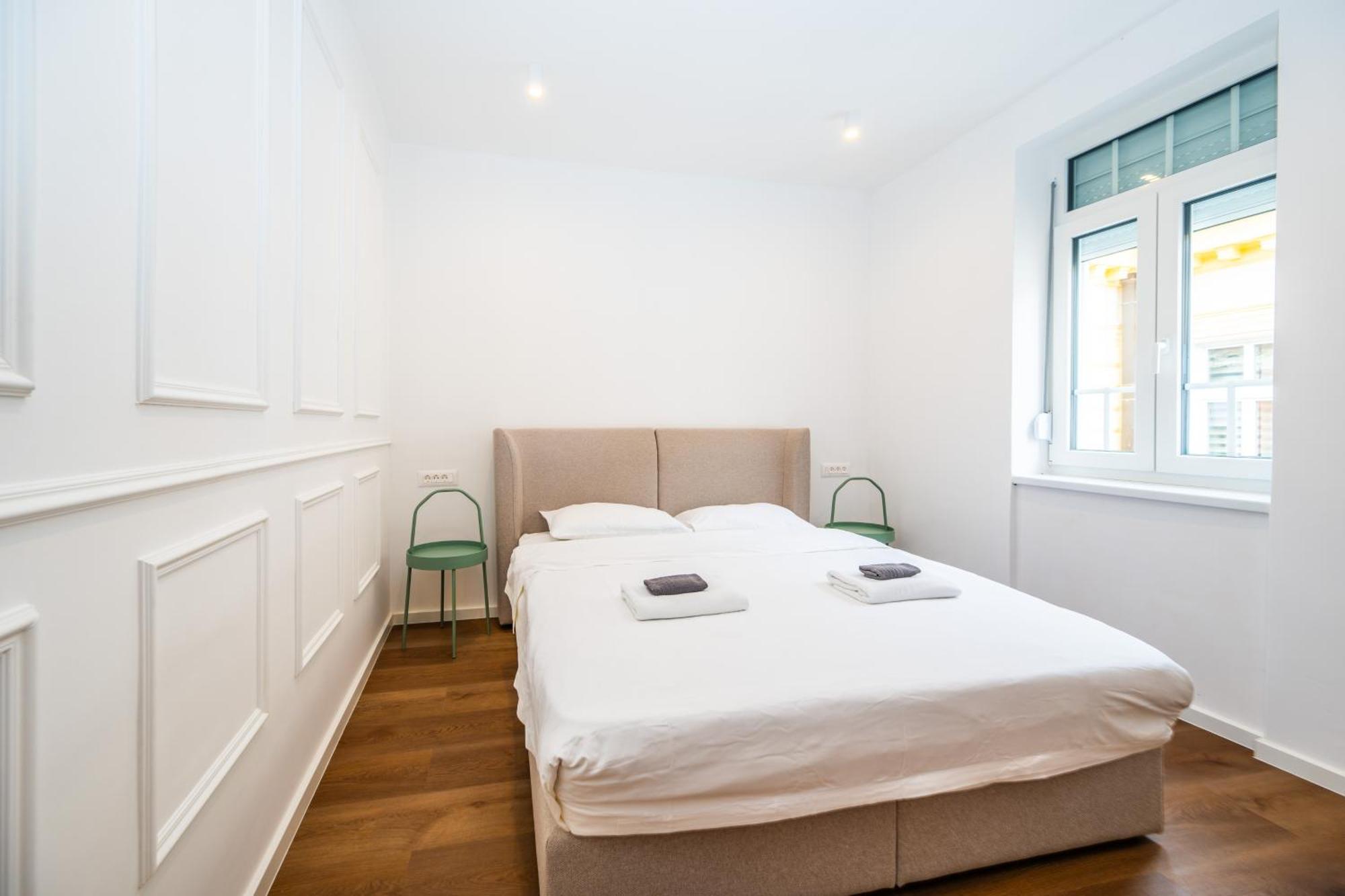 City Center Design Apartments Сараево Экстерьер фото