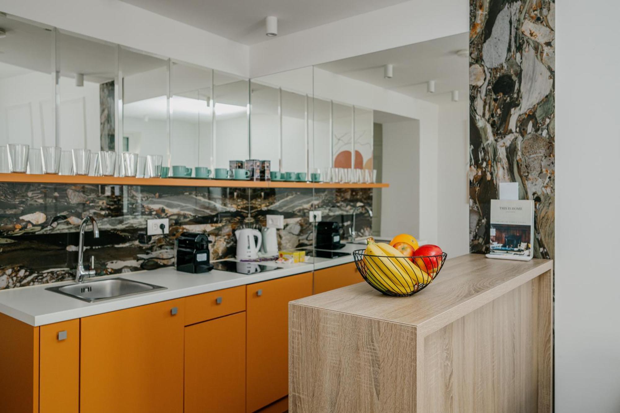 City Center Design Apartments Сараево Экстерьер фото
