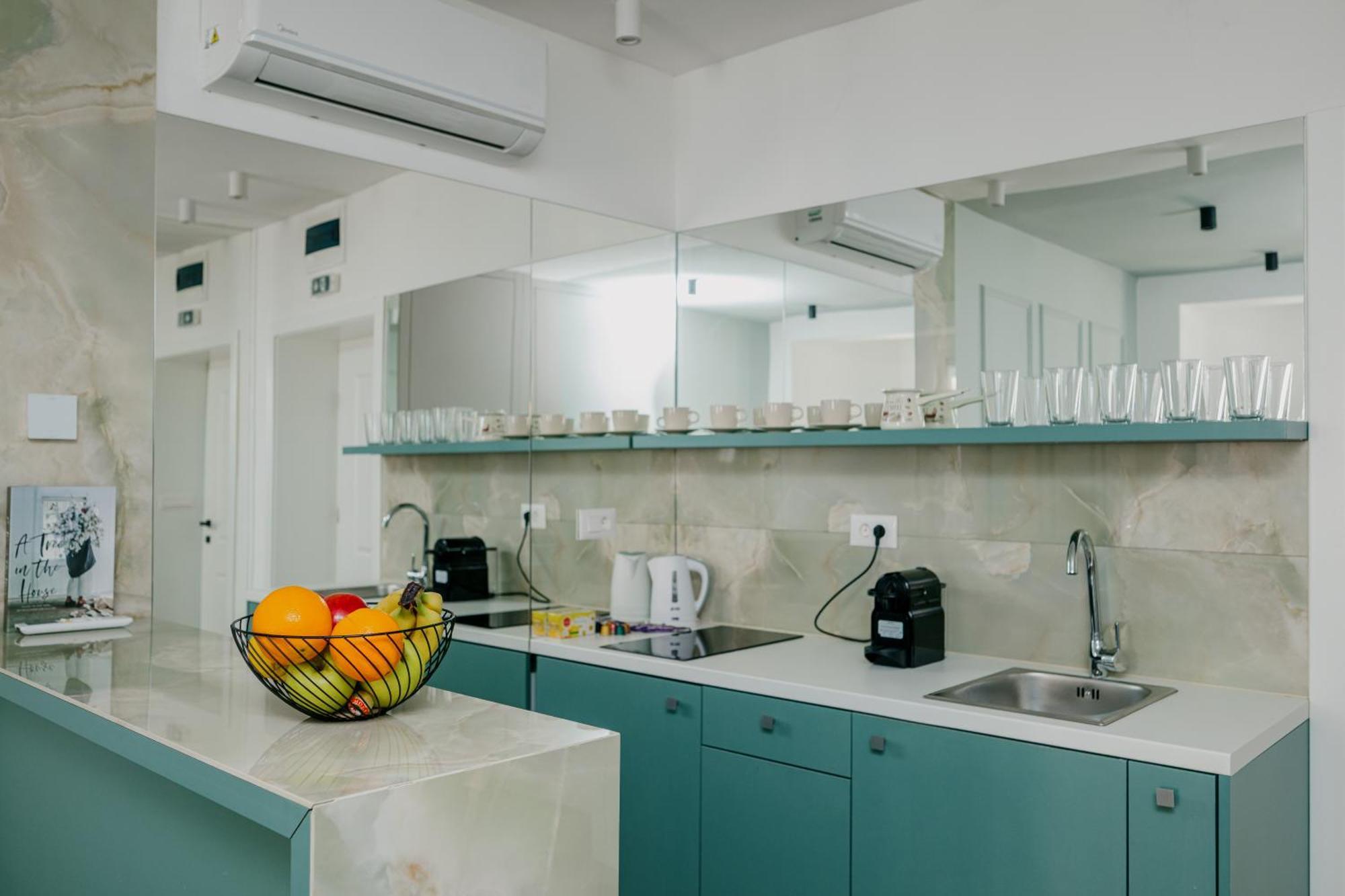 City Center Design Apartments Сараево Экстерьер фото